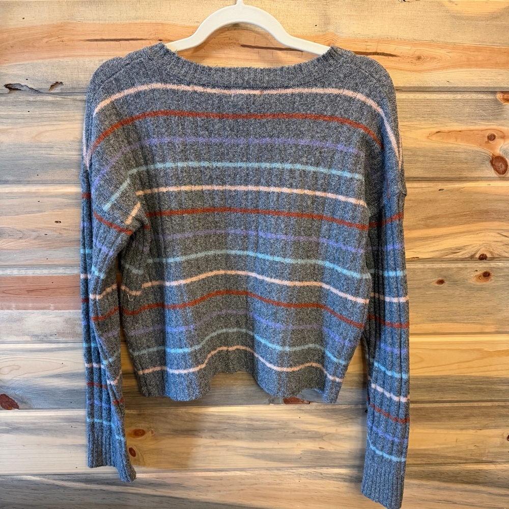 Cropped sweater - Picture 2 of 5